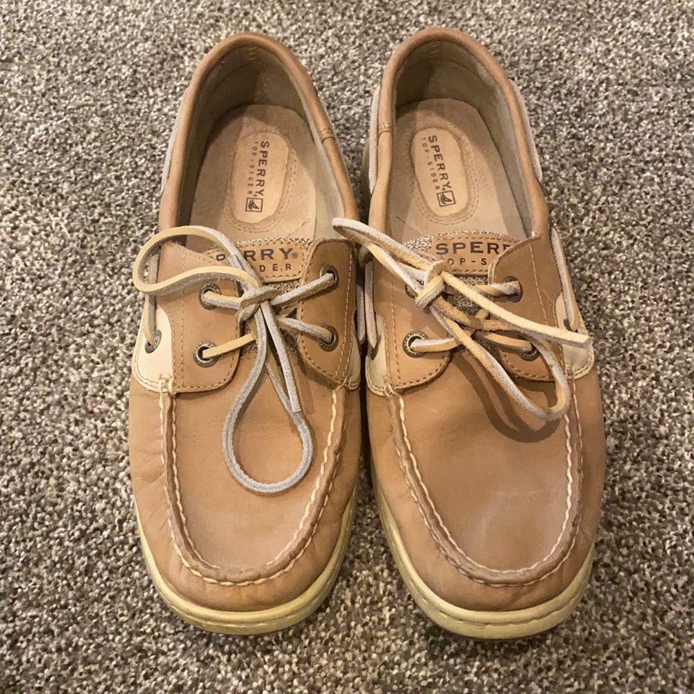 Sperry boat shoes.